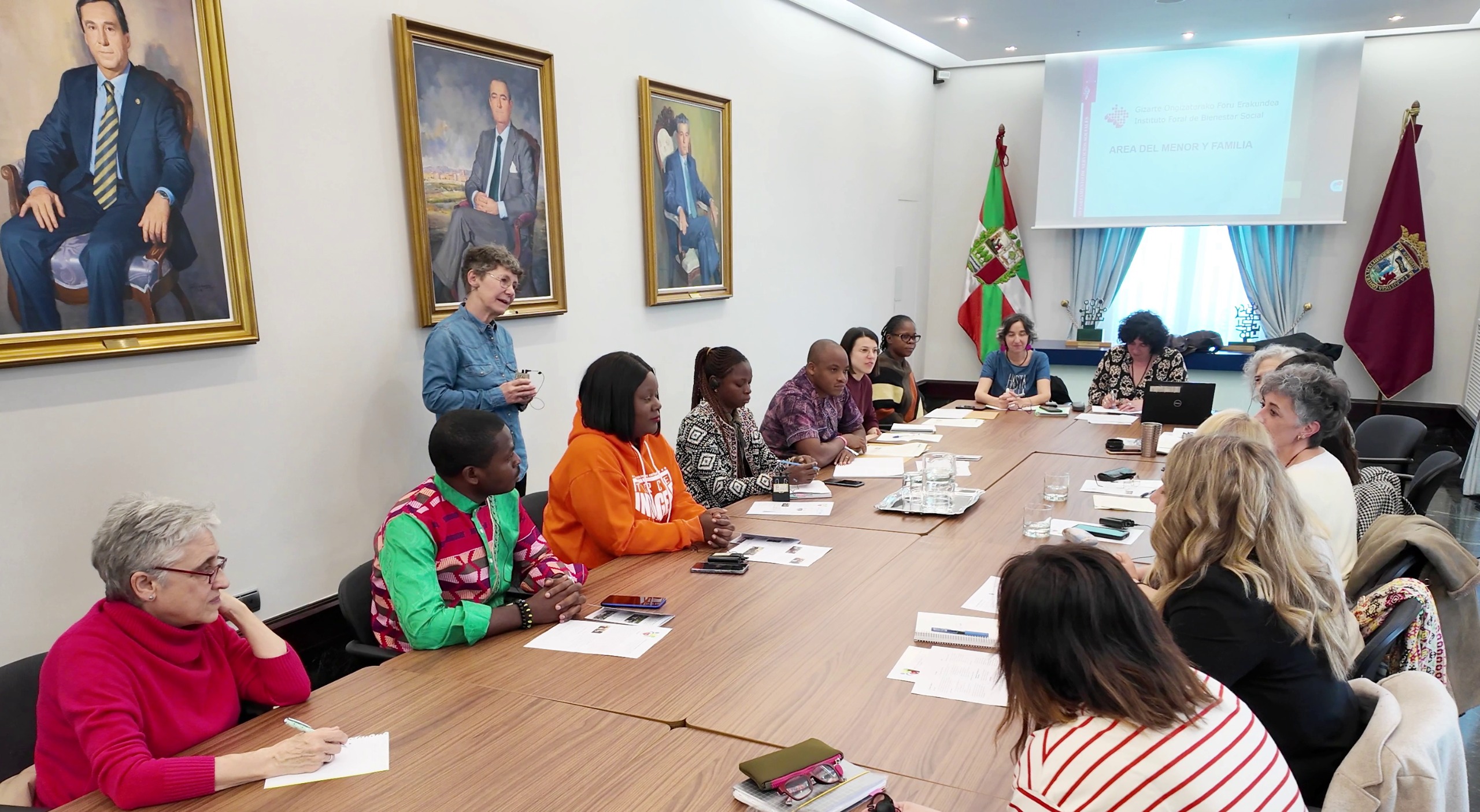 La Asociación Carmelitas de la Caridad de Vedruna de Togo visita Álava para conocer buenas prácticas en protección a la infancia vulnerable